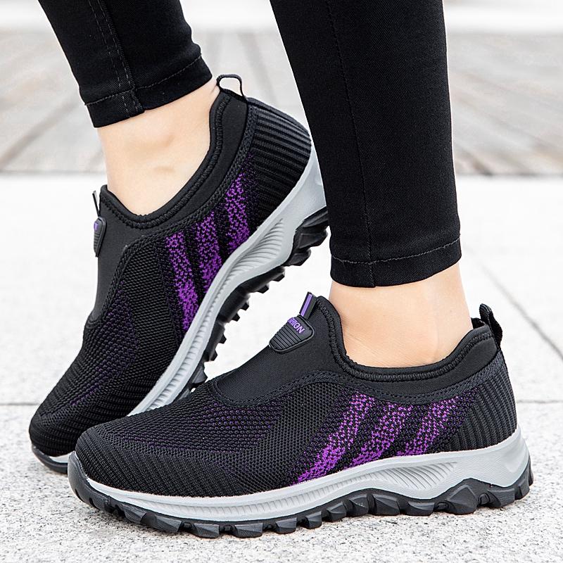 Giày Sneaker Thể Thao Nữ Màu Đen