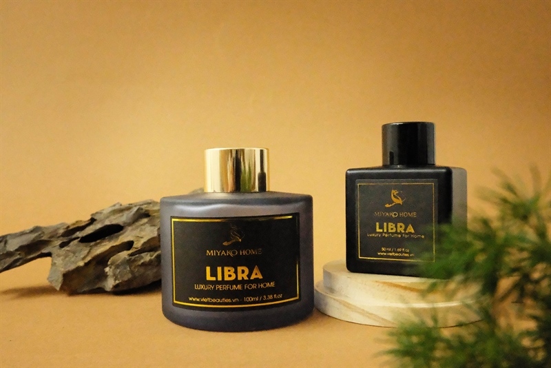 Tinh dầu nước hoa thơm phòng LIBRA - 200ml