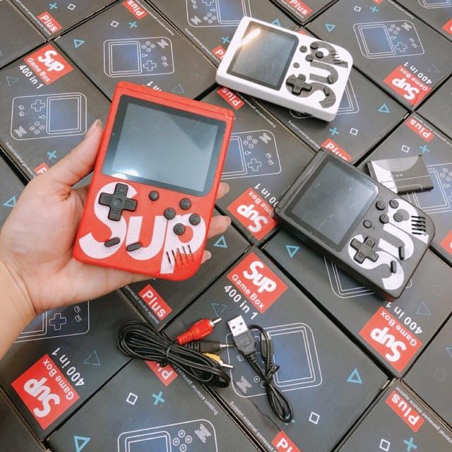 MÁY CHƠI GAME 4 NÚT CẦM TAY SUP GAME BOX 400 IN 1 PLUS