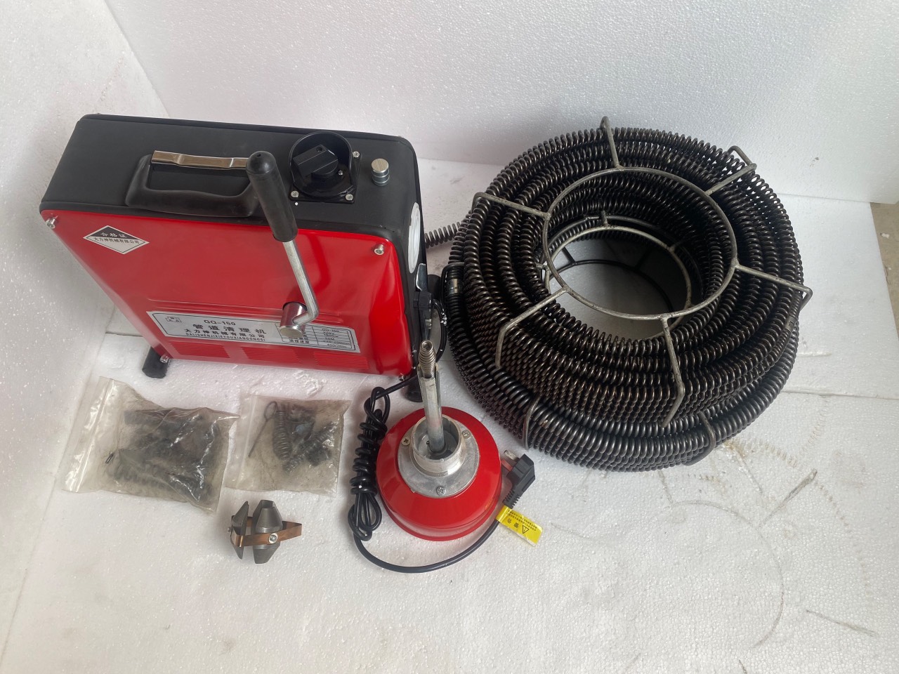 Máy thông tắc cống GQ 150-1800w tặng kèm cuộn dây 16mm dài 15m và cuôn dây 22mm dài 15m và 4,5m dây lò xo phi 8mm