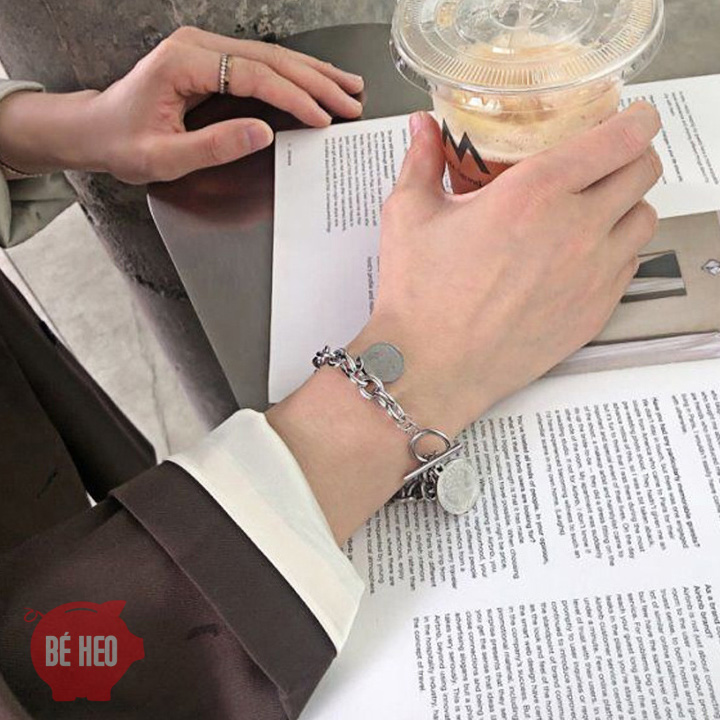 Lắc tay titan nữ hoàng ELIZABETH - Trang sức Bé Heo BHLT173
