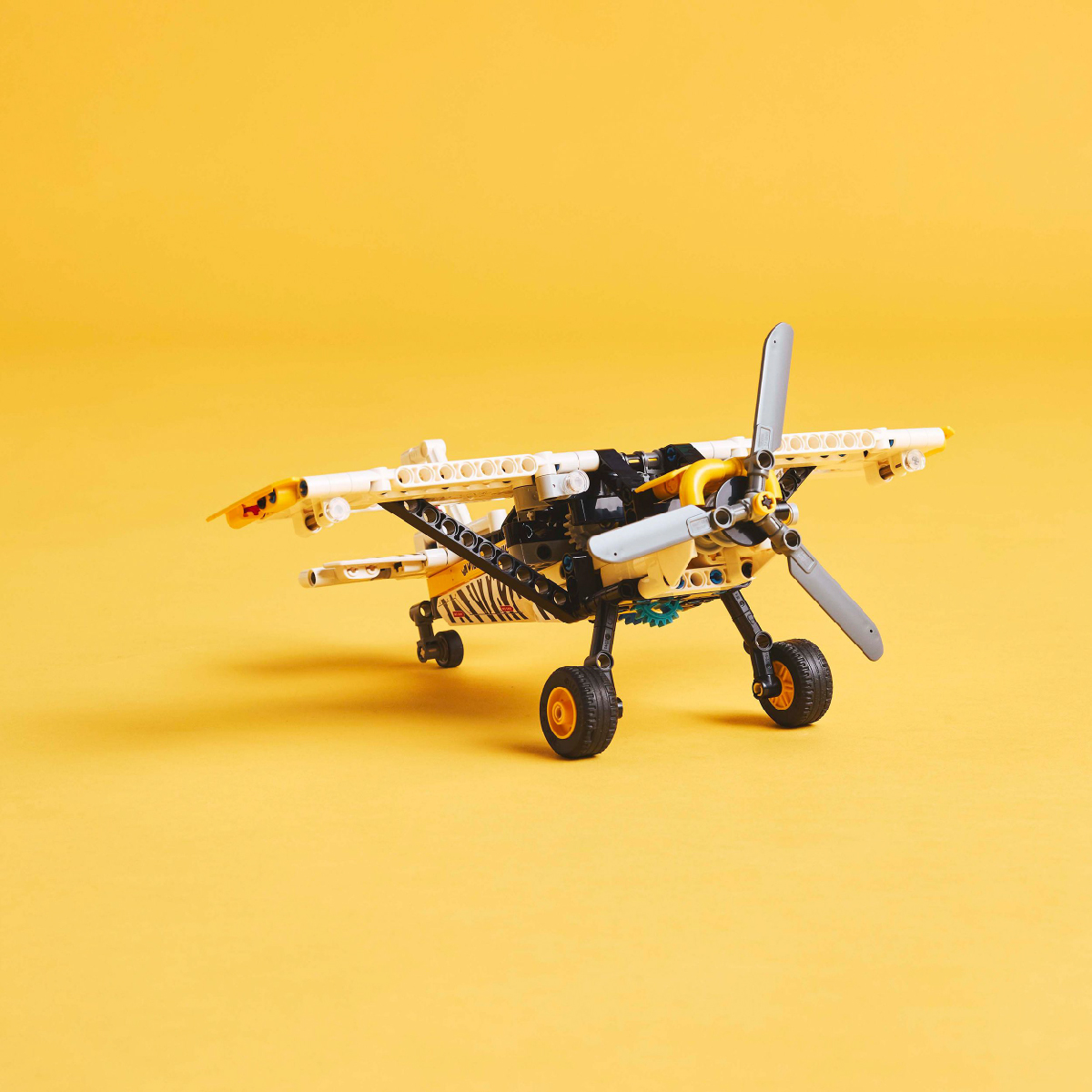 Đồ Chơi Lắp Ráp Máy Bay Cánh Quạt LEGO TECHNIC 42198 (333 Chi Tiết)