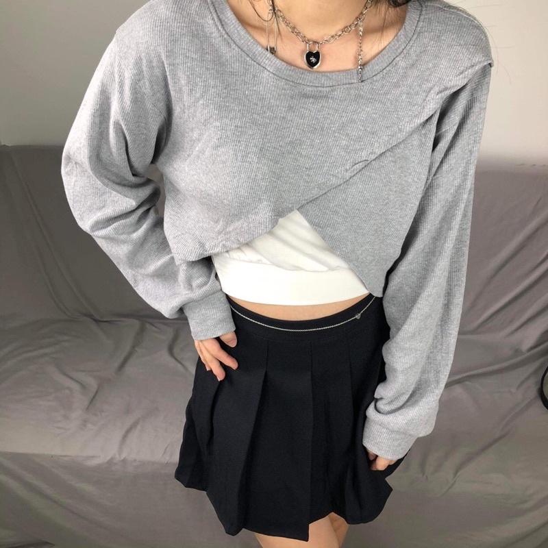 Set áo croptop tay dài kiểu xẻ kèm áo 2s trong