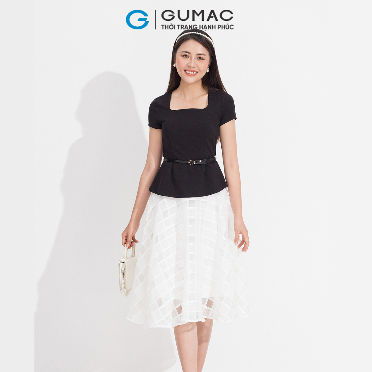 Chân váy xòe lưới vuông GUMAC VD05009