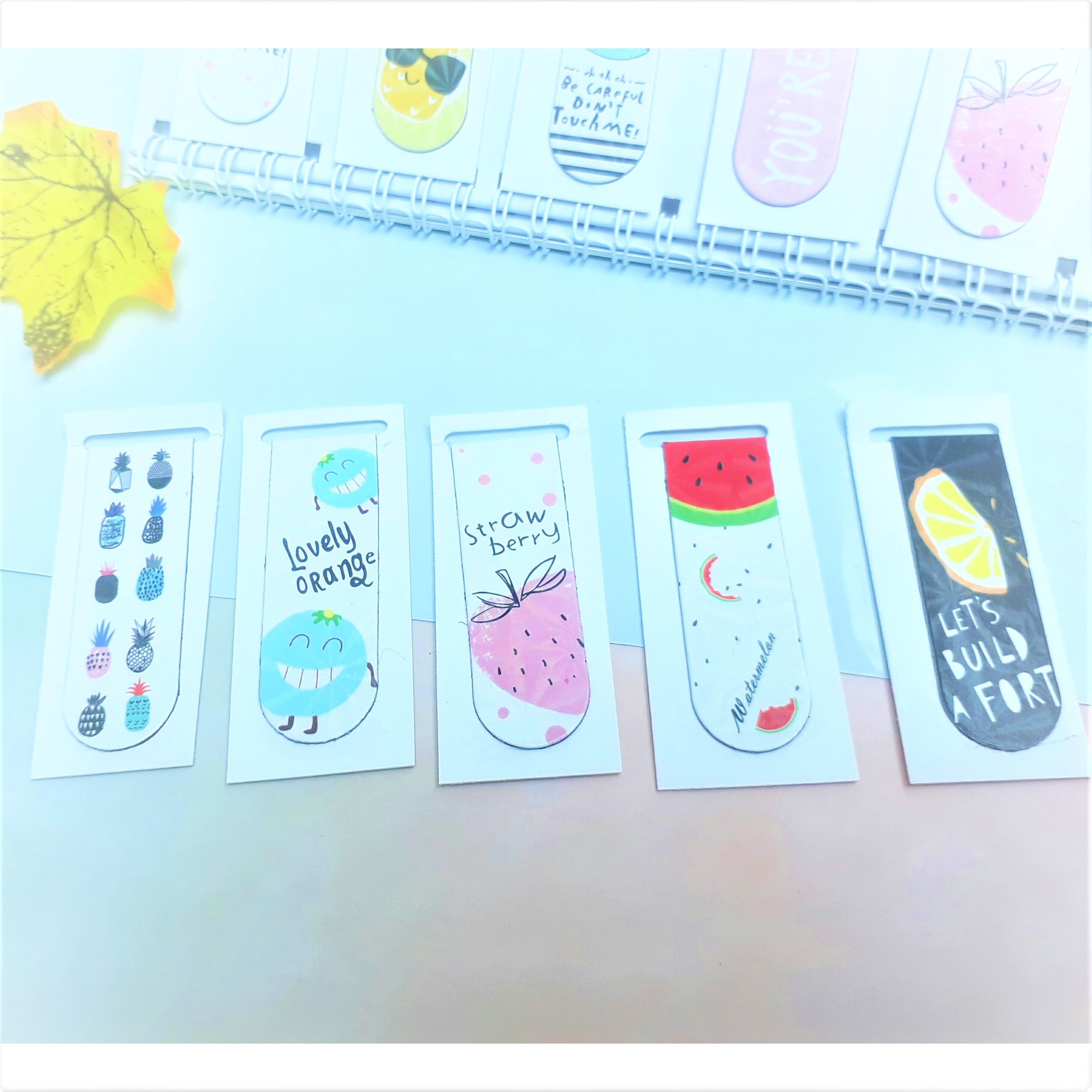 Combo 5 Bookmark Nam Châm Đánh Dấu Sách - Trái Cây (Mẫu Ngẫu Nhiên)