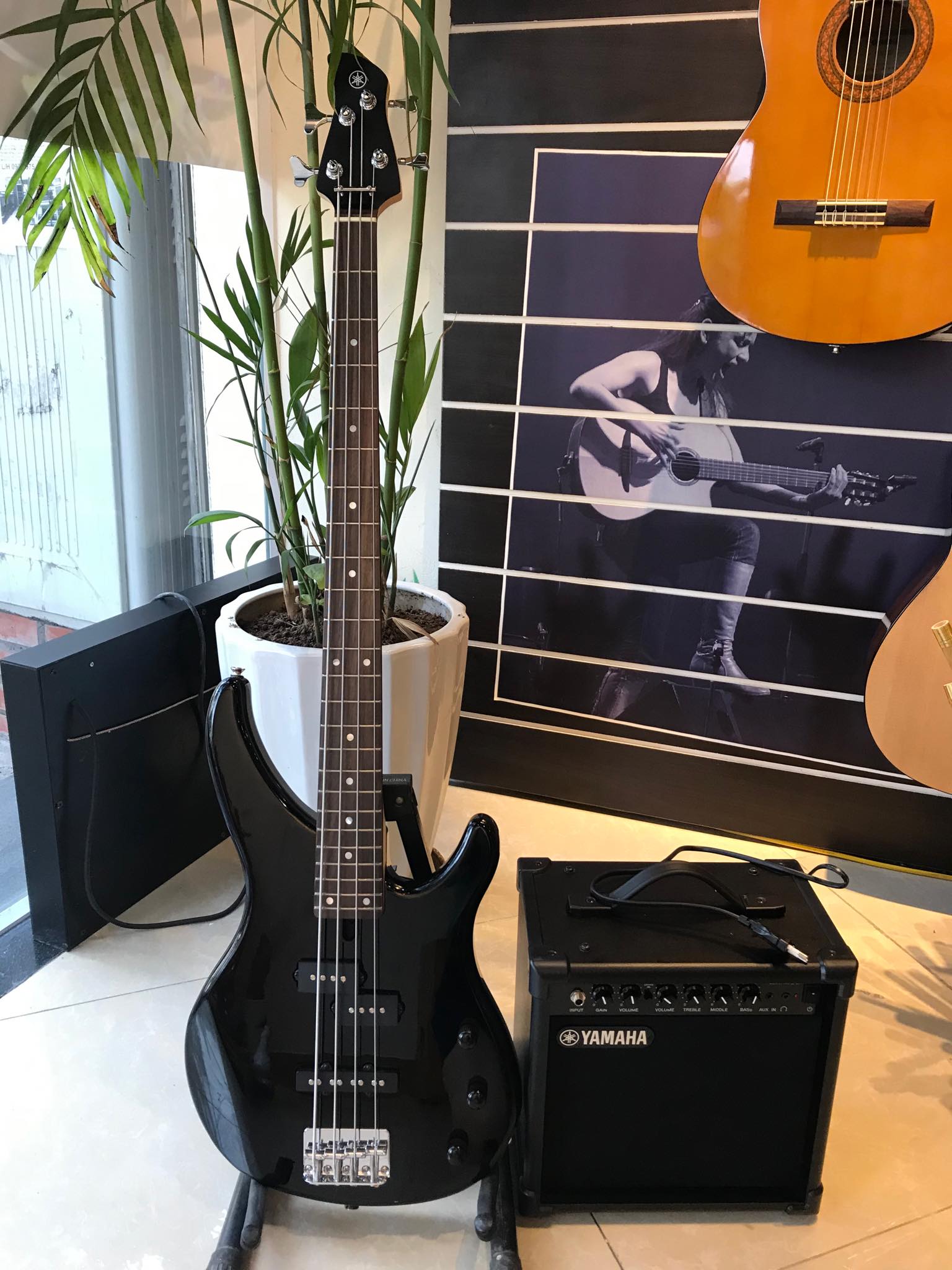 Đàn guitar bass điện Yamaha TRBX174-Hàng chính hãng