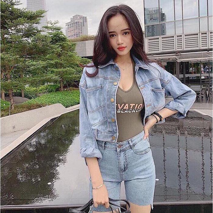 áo khoác jean nữ dáng croptop