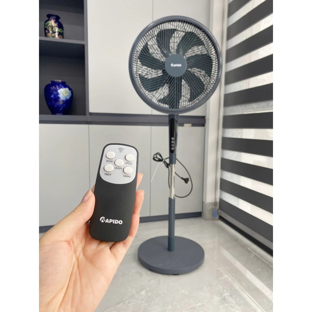 Quạt đứng Rapido RWF – 45PGD có điều khiển từ xa, hẹn giờ, sải cánh lớn - Hàng chính hãng
