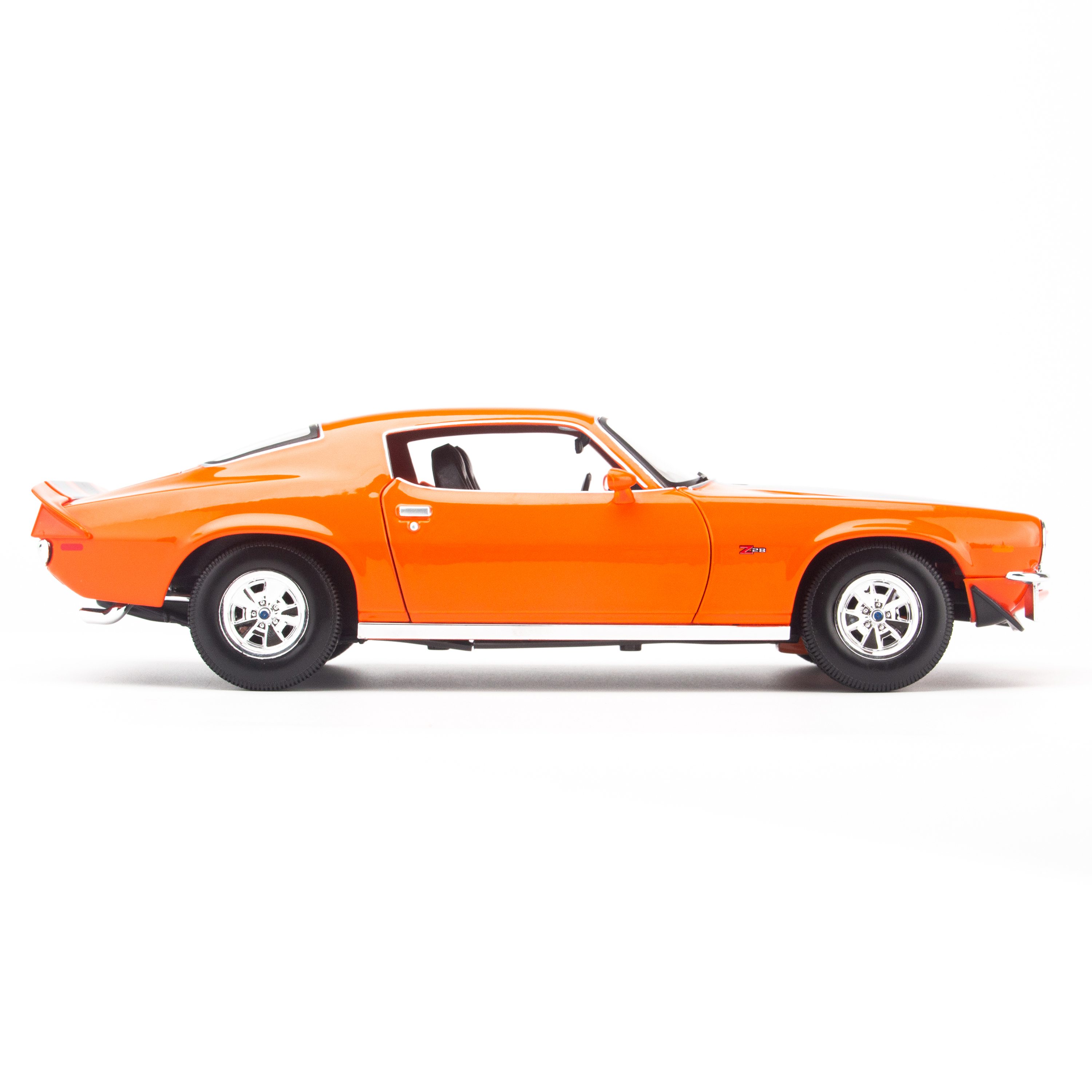 Mô hình xe Chevrolet Chevelle SS454 Sport Coupe 1971 1:18 Maisto - 31890