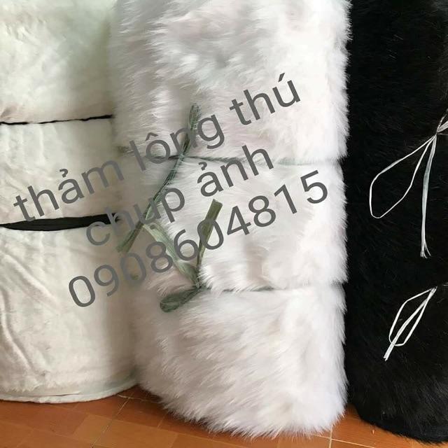 Thảm lông chụp hình mẫu trắng hồ ly