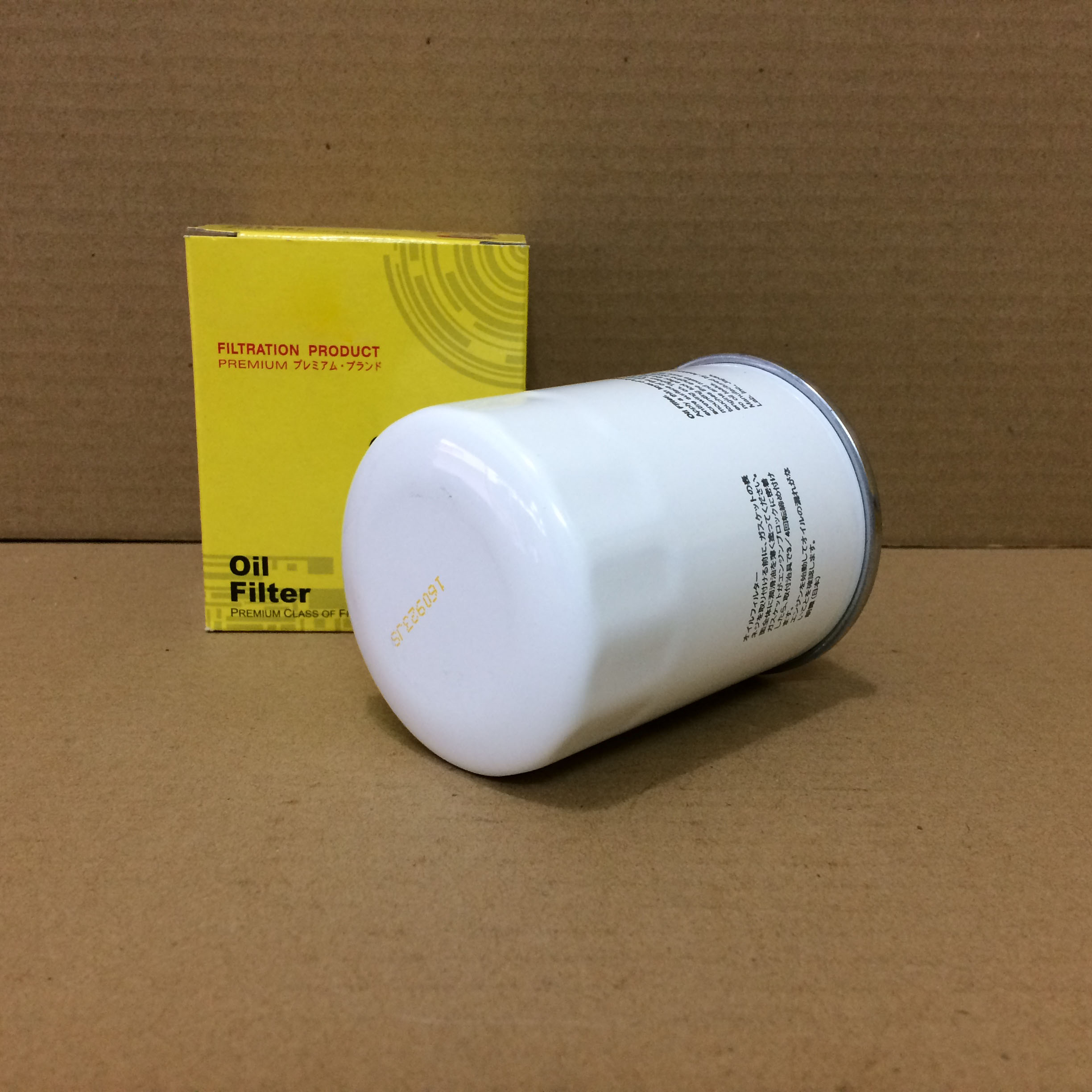 Lọc nhớt cho xe Honda Accord 2013, 2014, 2015, 2016, 2017, 2018, 2019, 2020 mã phụ tùng 15400-PLM-A02 mã C809J