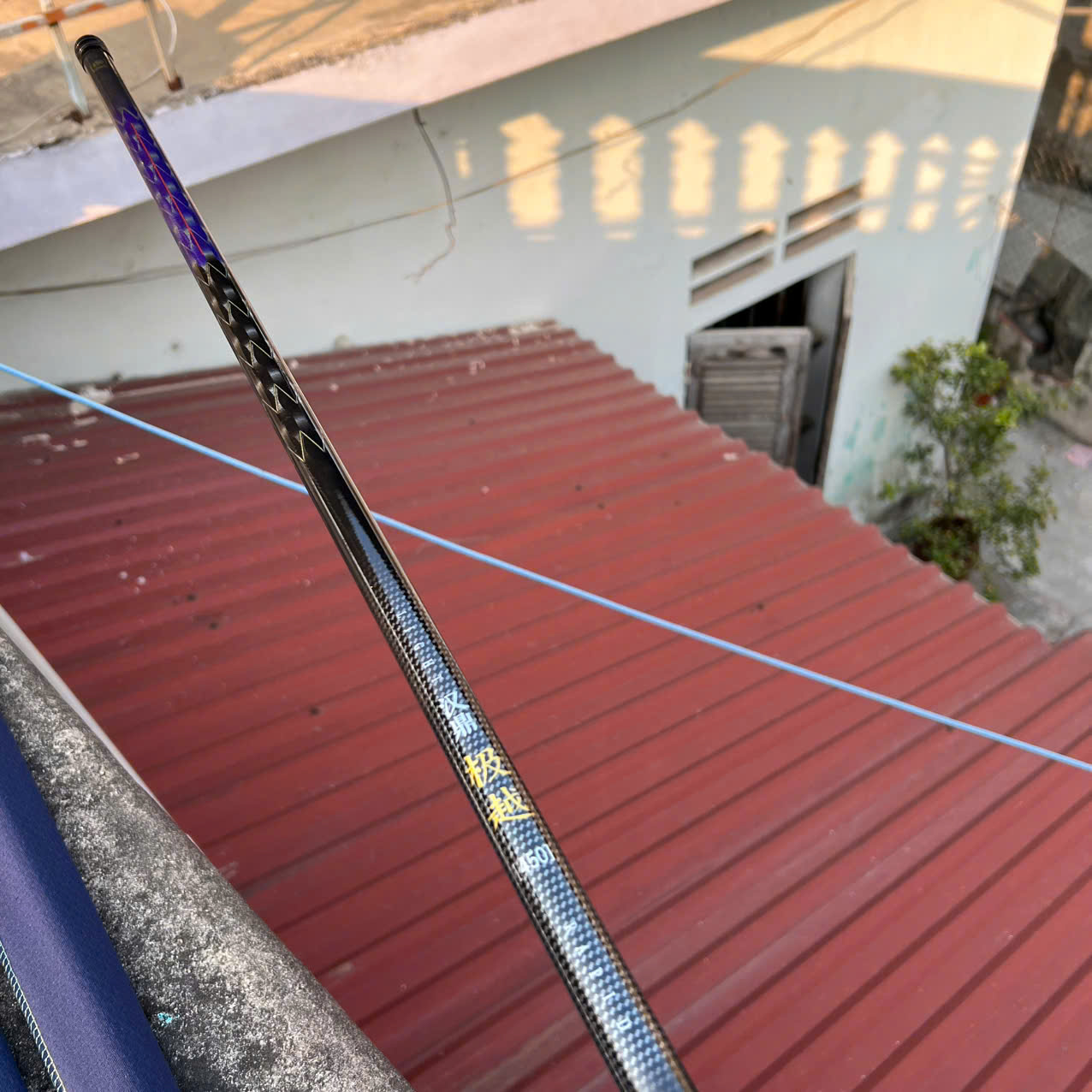 Cần câu tay Handing Việt Đỉnh độ cứng 5H chuyên câu đài vân carbon cao cấp