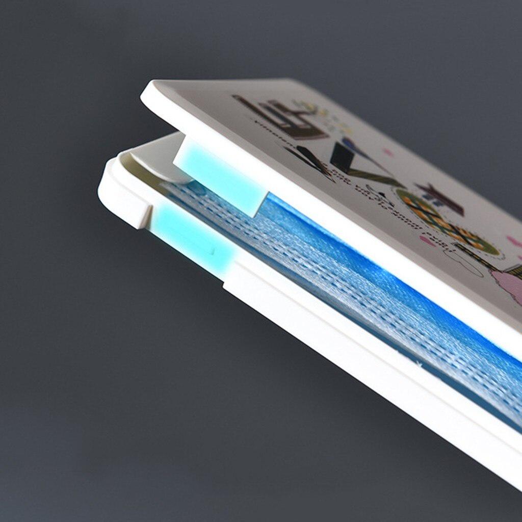 1PC Cute Printed Waterproof Flip Cover Mask Case Disposable Face Mask Storage Case Portable Folder Box Anti-moisture Mask Holder