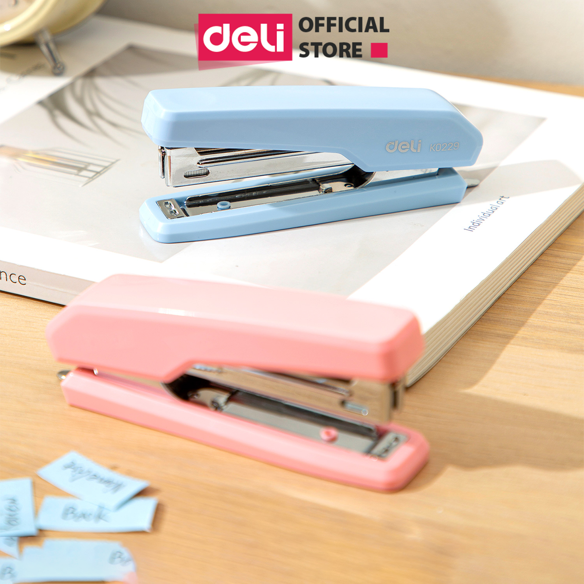 Dập Ghim Học Sinh Văn Phòng Deli Cao Cấp Deli - CK0229 CK0282