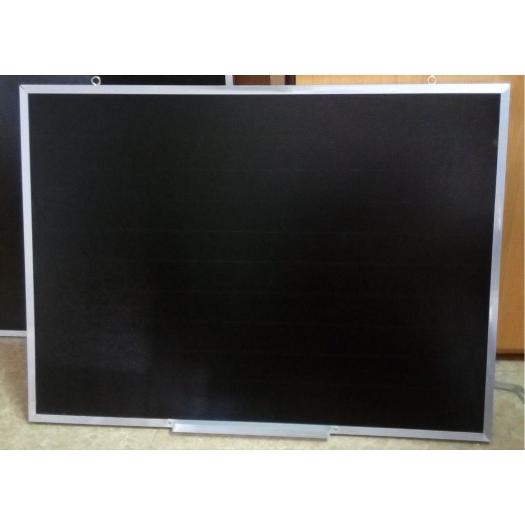 Bảng đen viết phấn viền nhôm 40 x 60 cm - Có kẻ sọc ngang 5cm