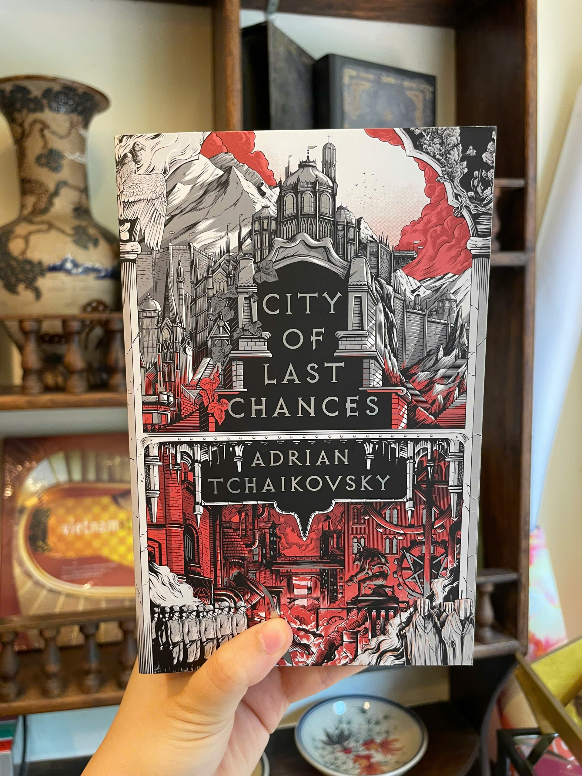 Sách - City of Last Chances by Adrian Tchaikovsky - Fantasy/Fiction book in English - Ngoại Văn