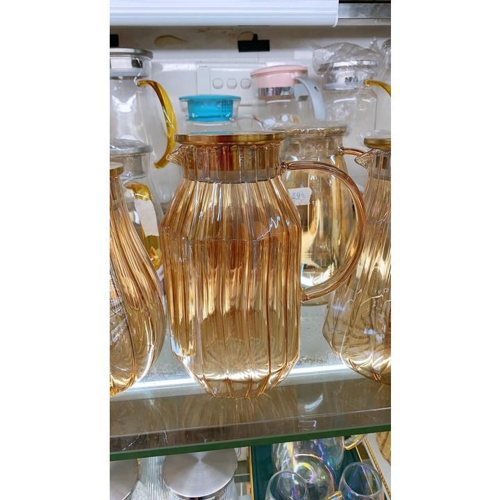 Bình đựng nước uống thủy tinh vàngvân sọc lục lăng