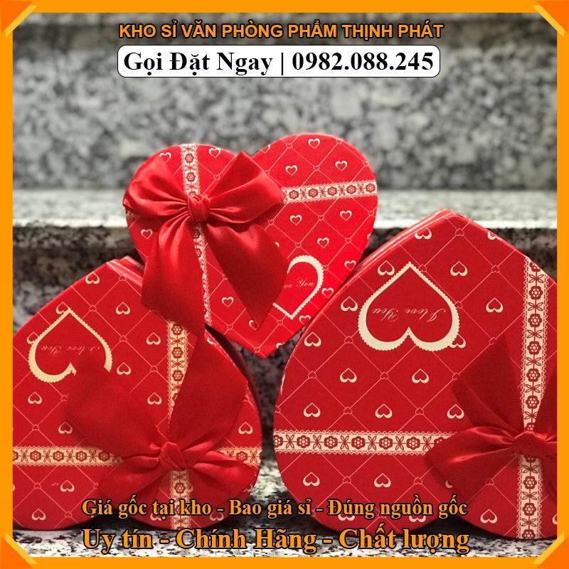 Hộp hình trái tim đính nơ các size