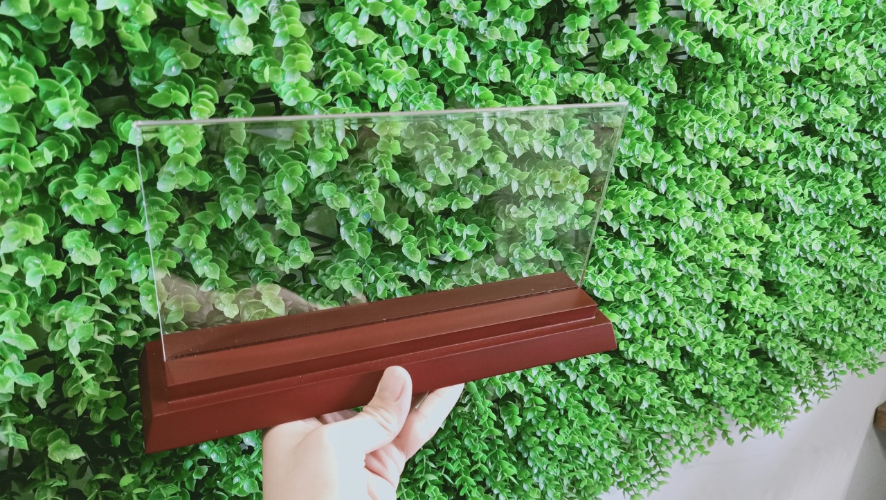Biển mica gỗ nhị cấp 12x24cm