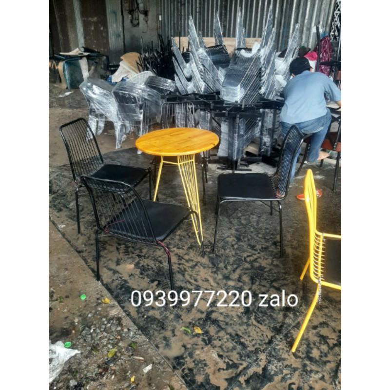 Ghế sắt uốn