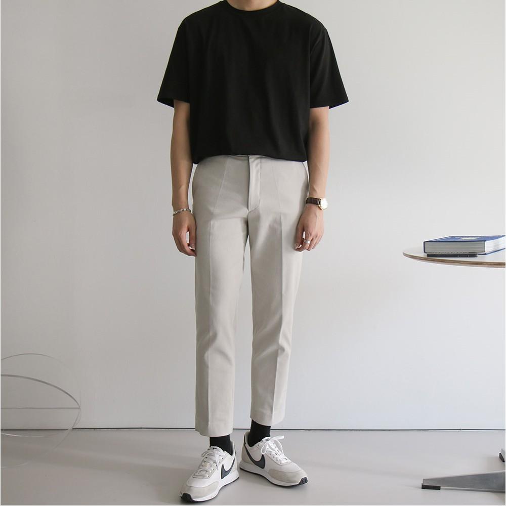 Áo thun nam đen trơn ngắn tay vải cotton cổ bo tròn thương hiệu RYAN form rộng phong cách Hàn Quốc