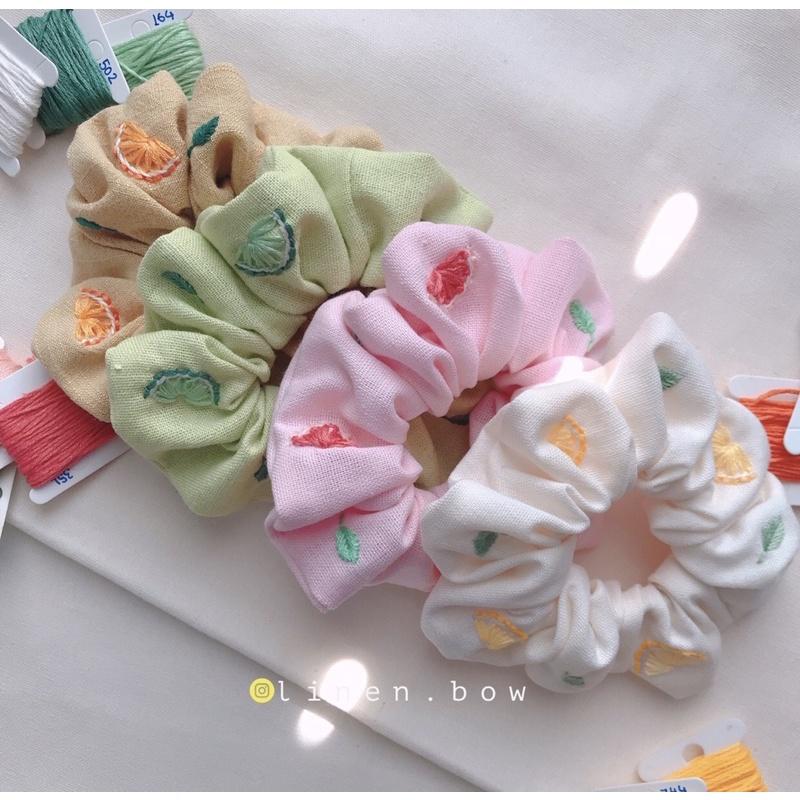 Scrunchies thêu hoạ tiết Cam/Chanh/Bưởi nhiều màu