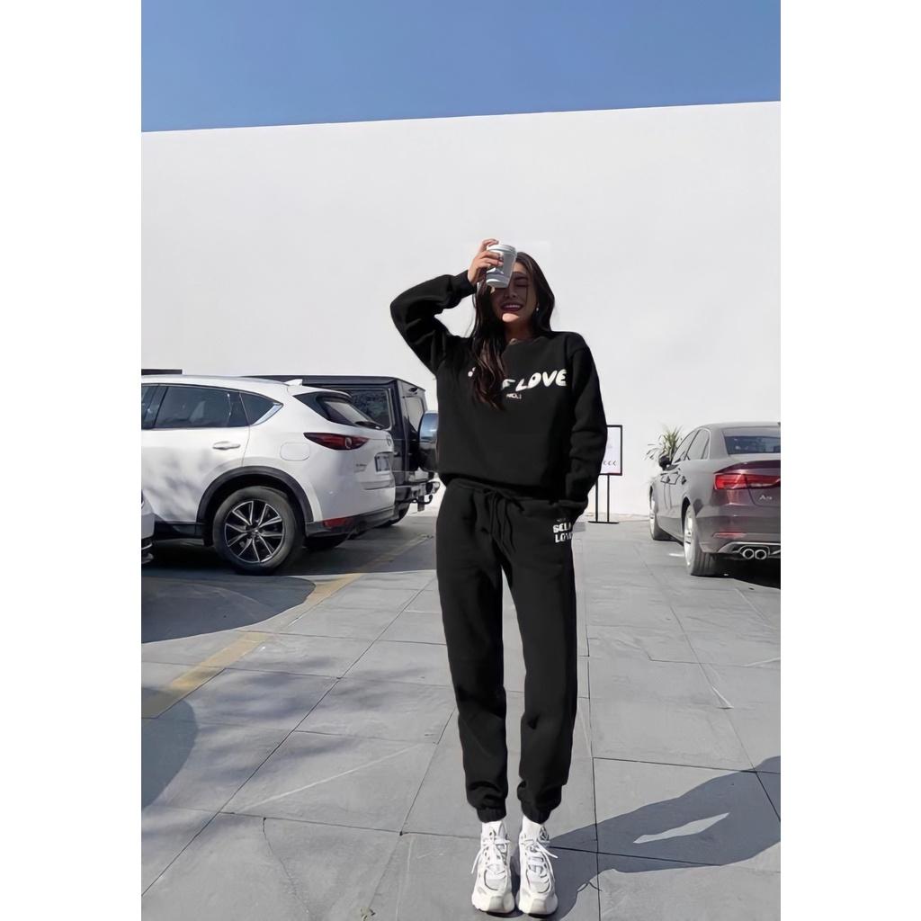 Set Áo Sweater Nỉ SELF LOVE Nữ Kèm Quần Jogger Đen