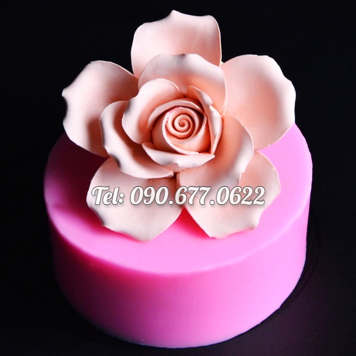 Khuôn rau câu silicone hoa hồng cánh tim - Mã số 1642