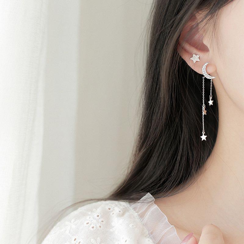 Bông Tai Nữ Mạ Bạc Trăng Sao So Le Ins
