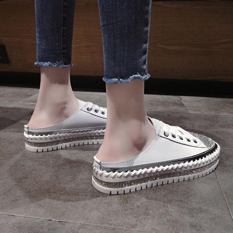Women wear semi-sandals and slippers in the fall of 2021, the new style Baotou fashion flat-soled shoes without heels ins trend