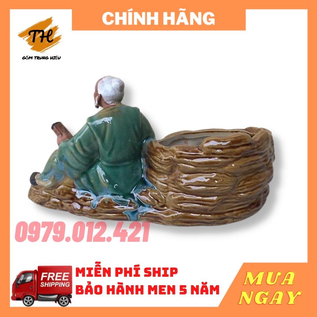 Tượng Ông lão đọc sách gốm Bát Tràng trồng cây bonsai tiểu cảnh đẹp