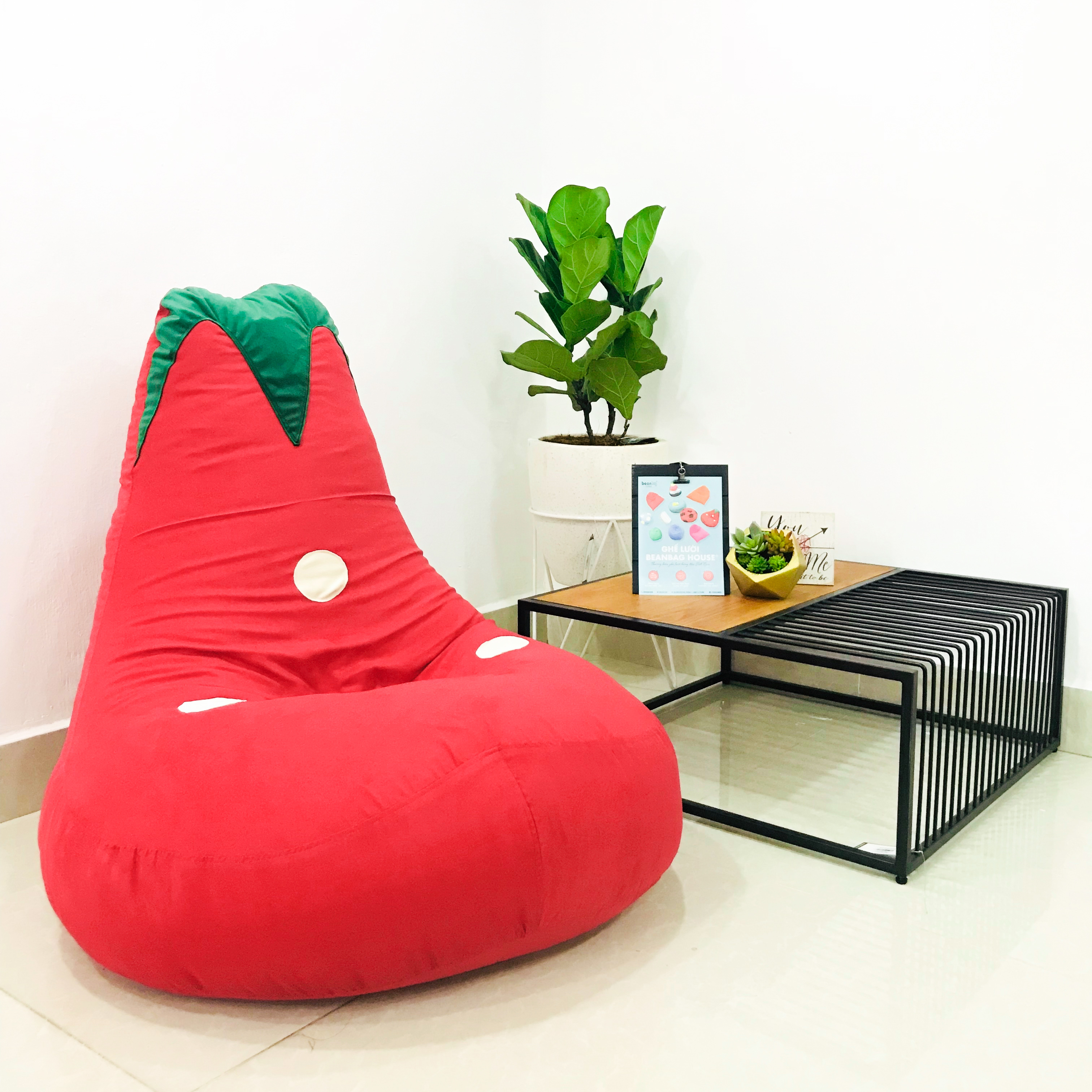 GHẾ LƯỜI HẠT XỐP GAMING LỚN HÌNH TRÁI DÂU (KHÔNG KÈM TRỤ) - MS42 - THE BEANBAG HOUSE