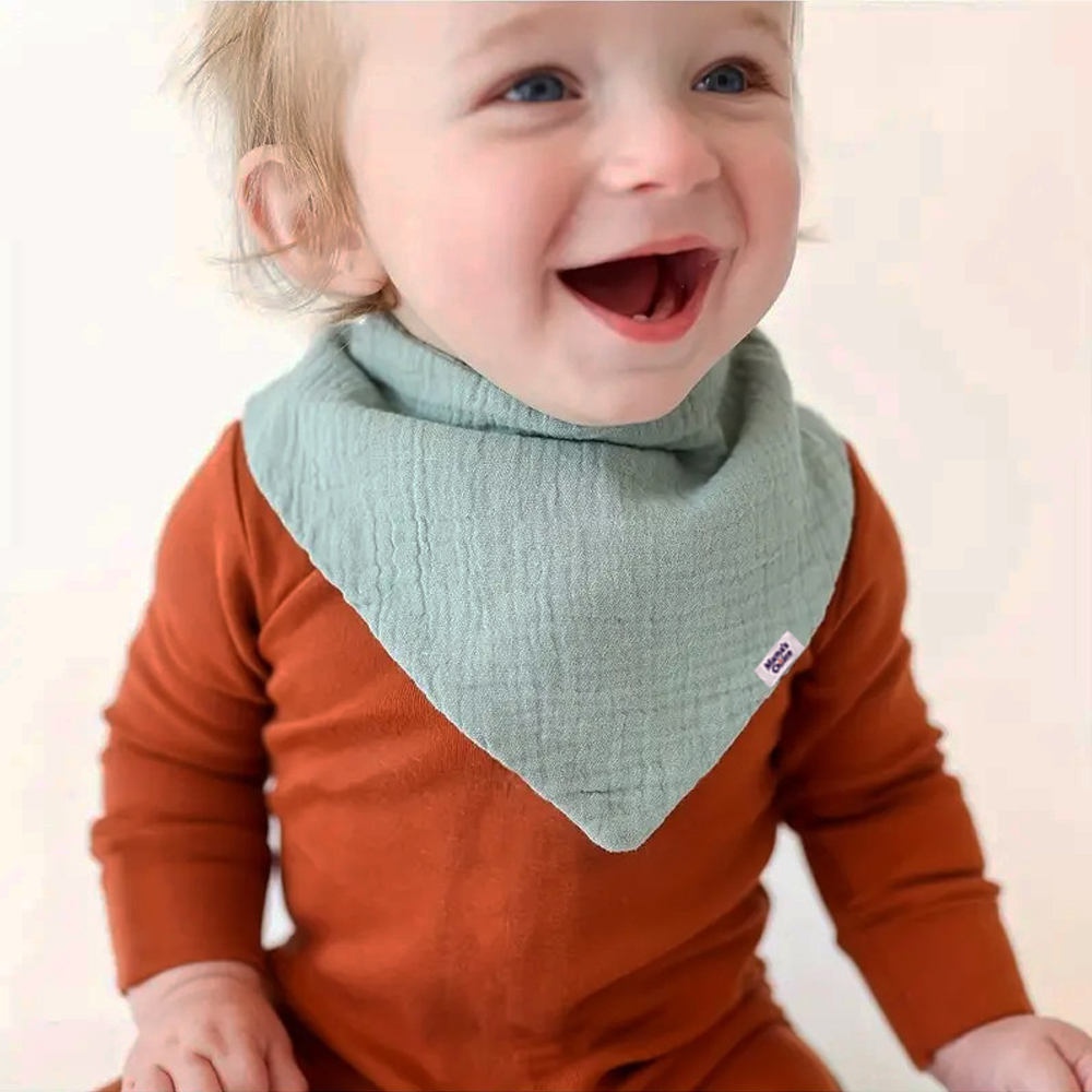 Yếm Vải Cho Bé Mama's Choice, Chất Liệu Vải Xô Muslin Siêu Mềm và Dày Dặn, 2 Cúc Bấm Điều Chỉnh Phù Hơp Với Bé