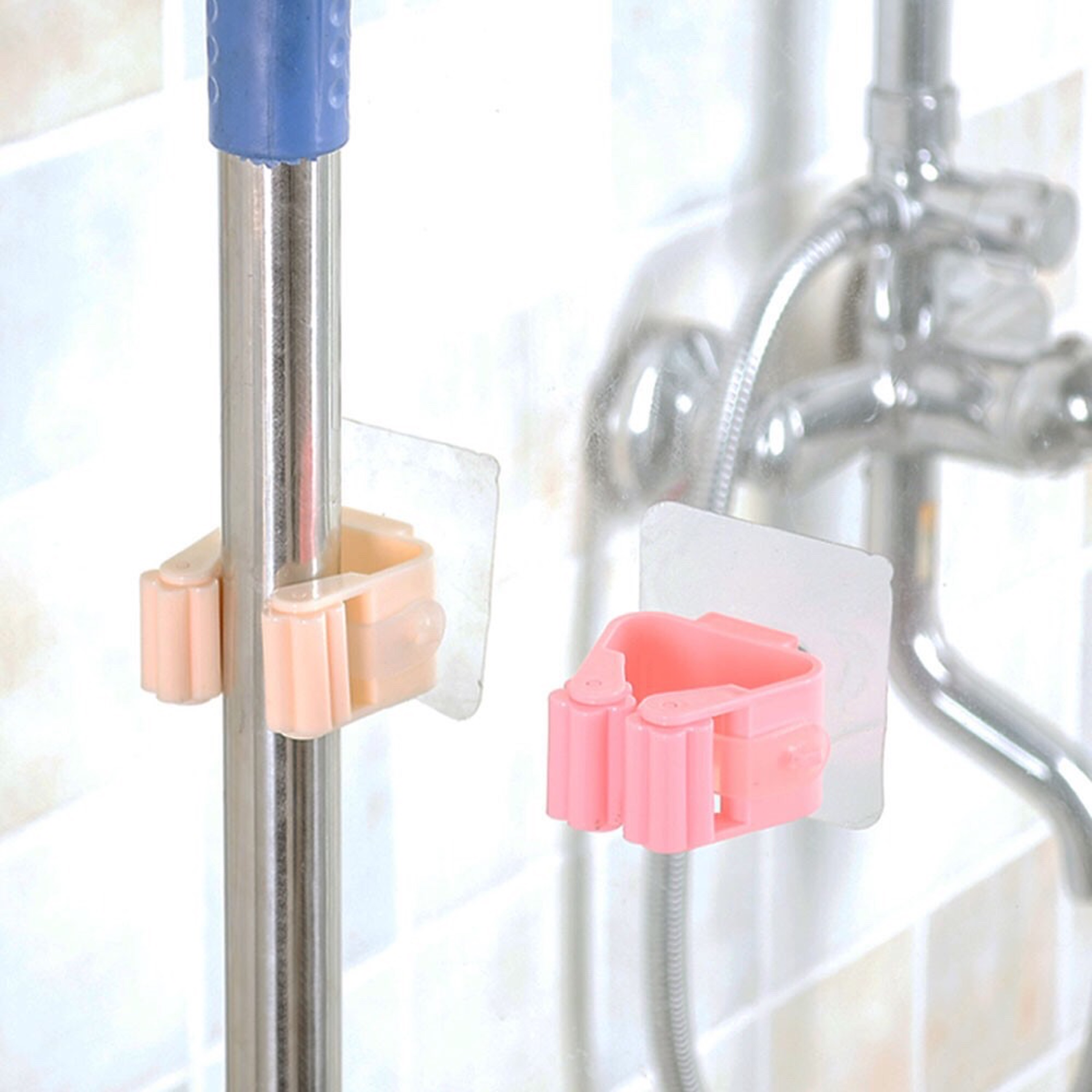 Dụng cụ móc kẹp cài chổi đa năng gắn tường