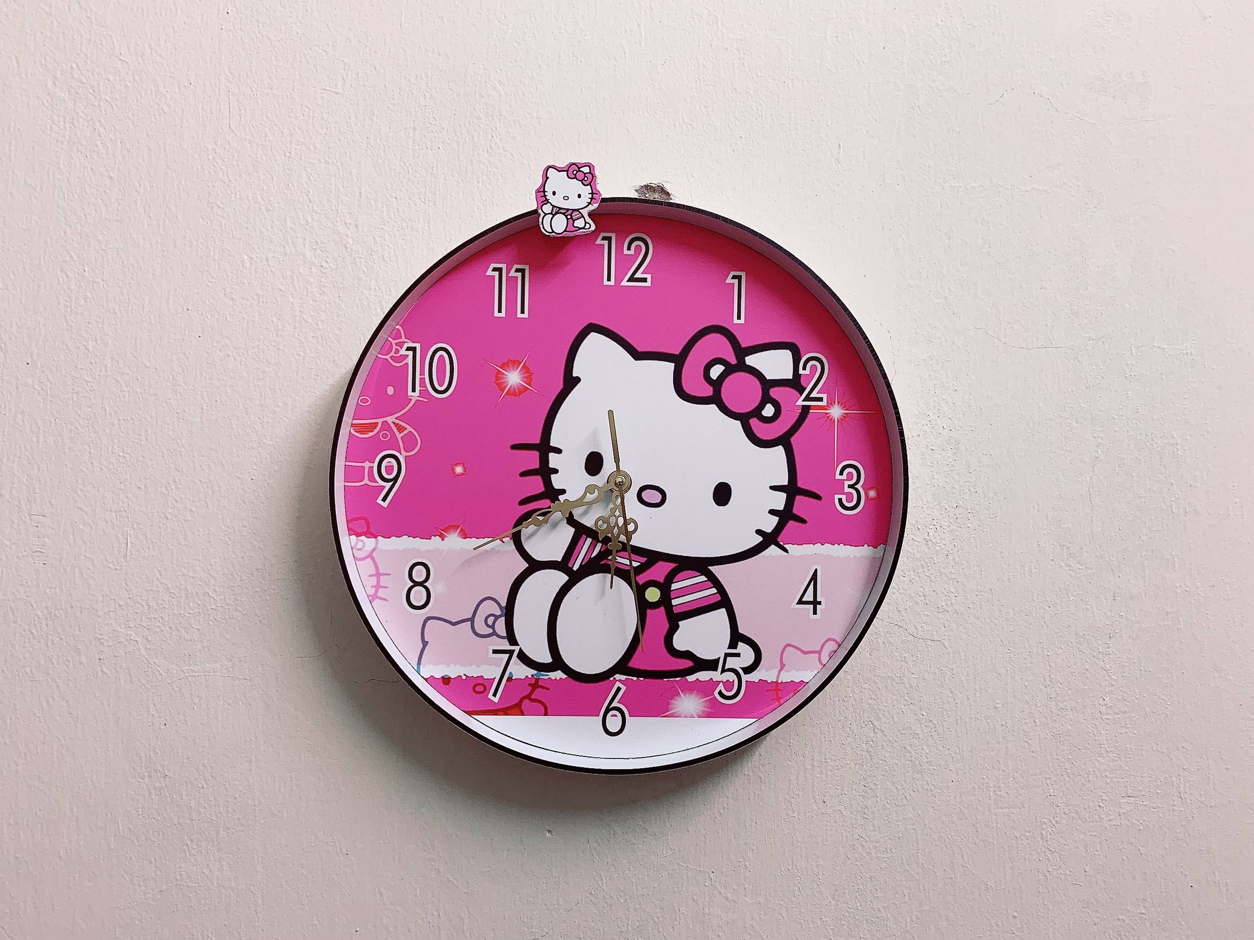 Đồng hồ treo tường độc đáo HELLO KITTY hồng, kim trôi, không gây tiếng ồn, sản xuất thủ công