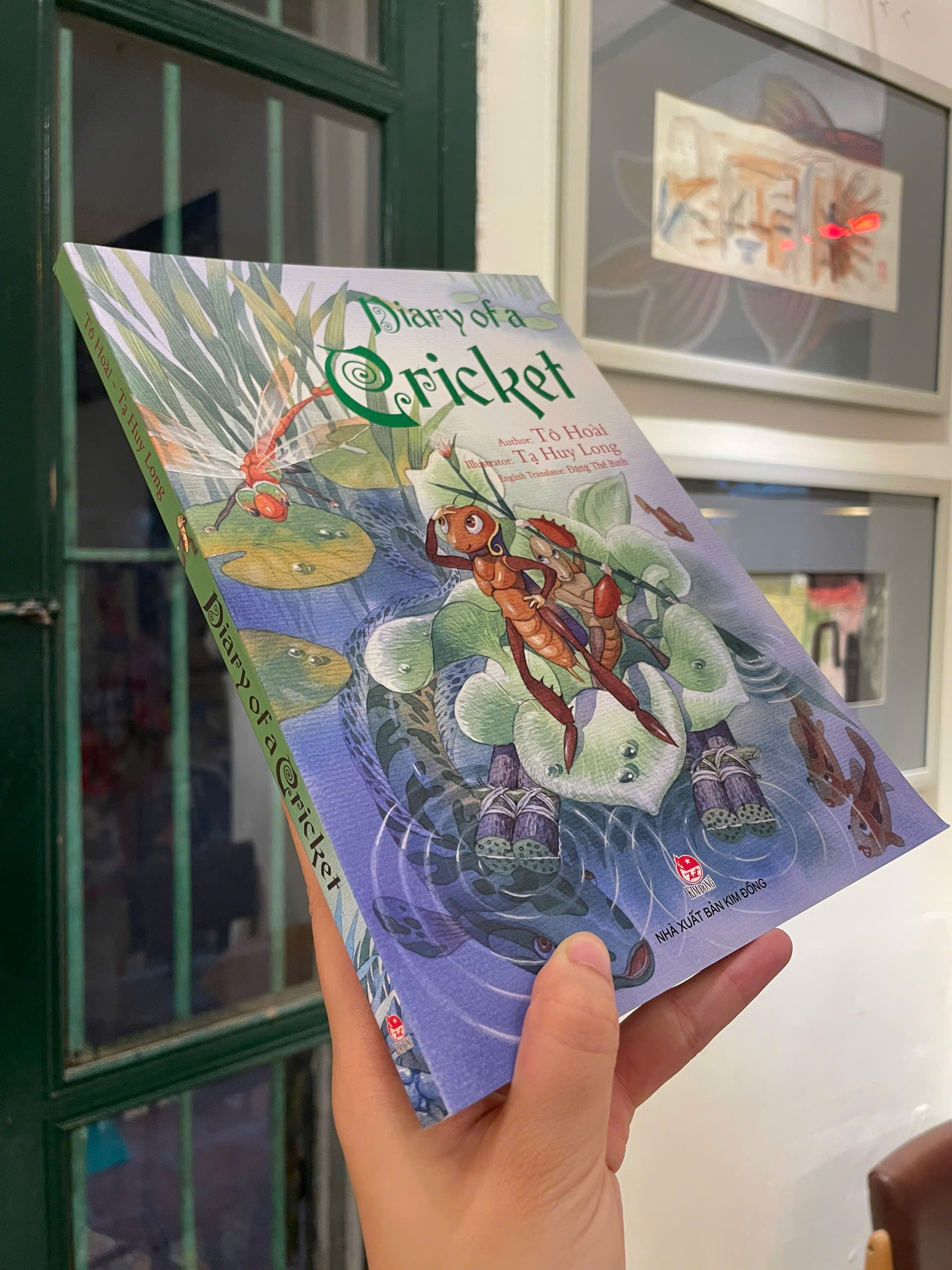 Diary of a Cricket by To Hoai - Children Picture Story book in English - Sách Ngoại Văn