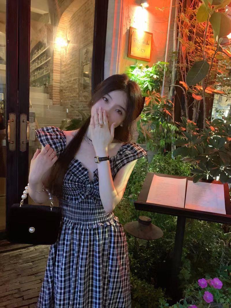 DIYIWEI Cao cấp Hepburn Wind Tea Break French Sleeves Sling Dress Trẻ em mùa hè thắt lưng váy dài màu đen 2023