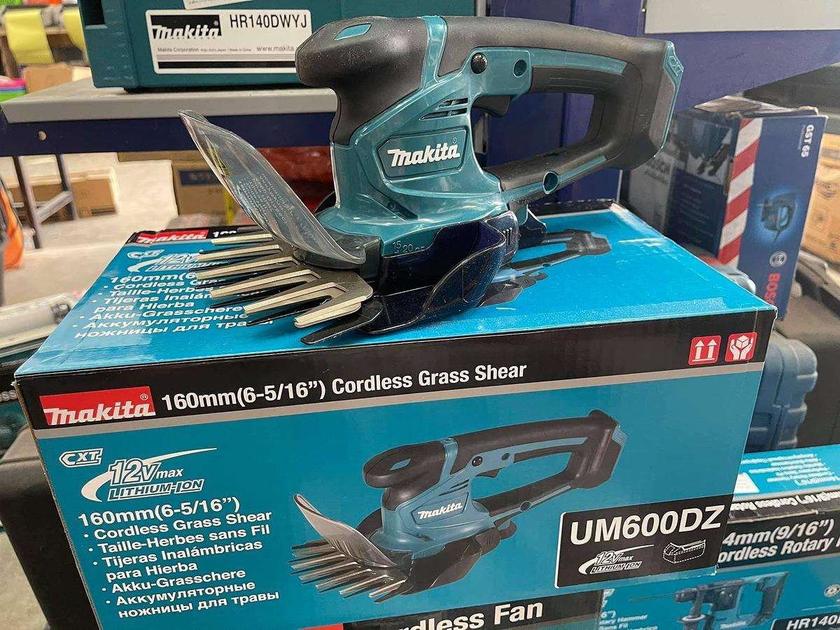 MÁY TỈA HÀNG RÀO DÙNG PIN 12V 160 MM MAKITA UM600DZ - HÀNG CHÍNH HÃNG