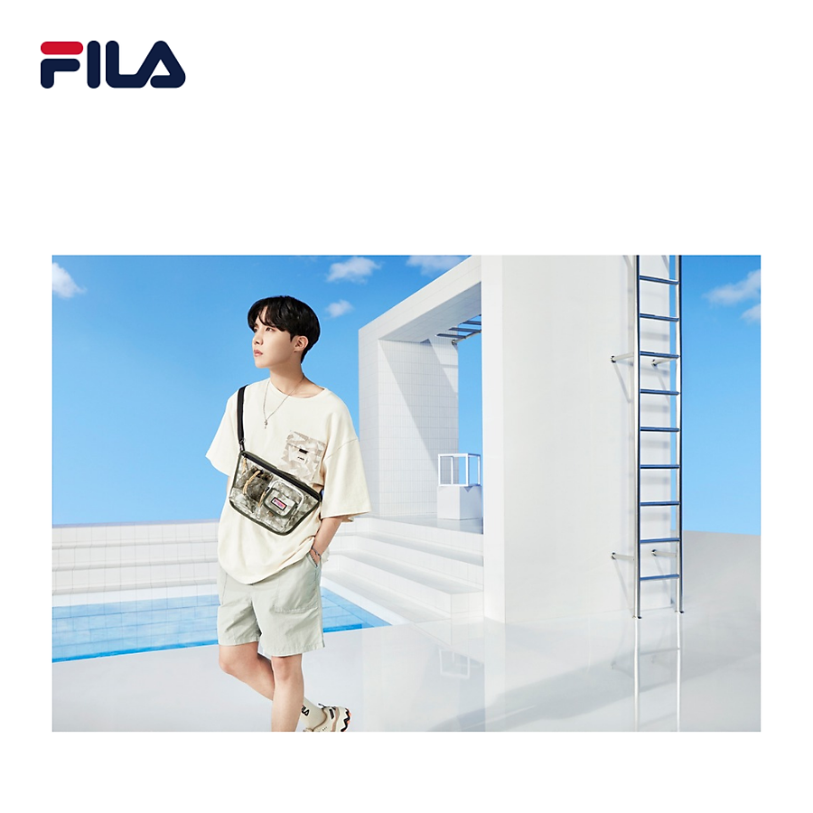 Áo thun tay ngắn unisex Fila Explore Woven Patch - FS2RSD2E02X