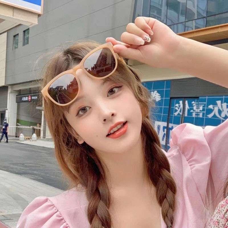 Kính Mát Nam Nữ Retro Gỗ Kính Mát Chống Tia UV Kính Mắt Fashional Vuông Kính Mát Giả Gỗ Mắt Kính Unisex Color: Champagne color