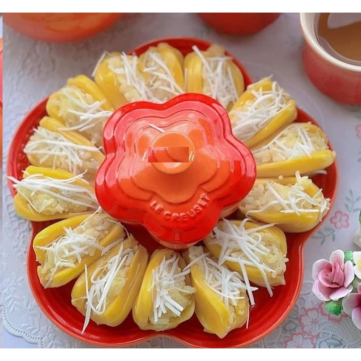 Cốc hoa Le creuset dùng nướng bánh cupcake, caramen, decor trang trí
