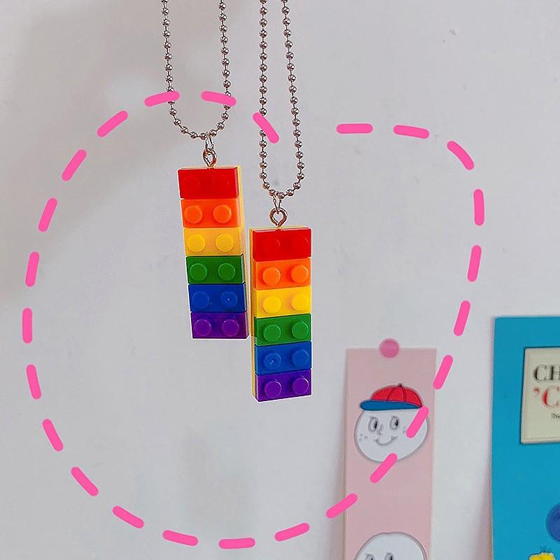 Dây Chuyền Mặt Lego Cầu Vòng