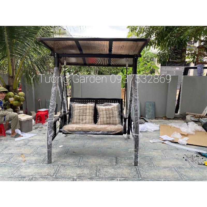 Xích đu sân vườn ngoài trời
