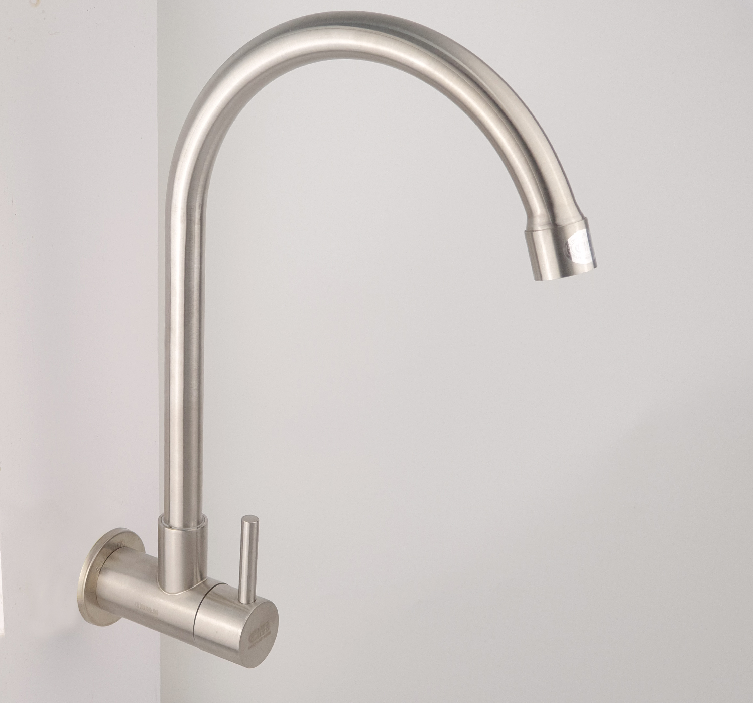 Vòi rửa chén lạnh âm tường Inox SUS 304 Eurolife EL-RC08