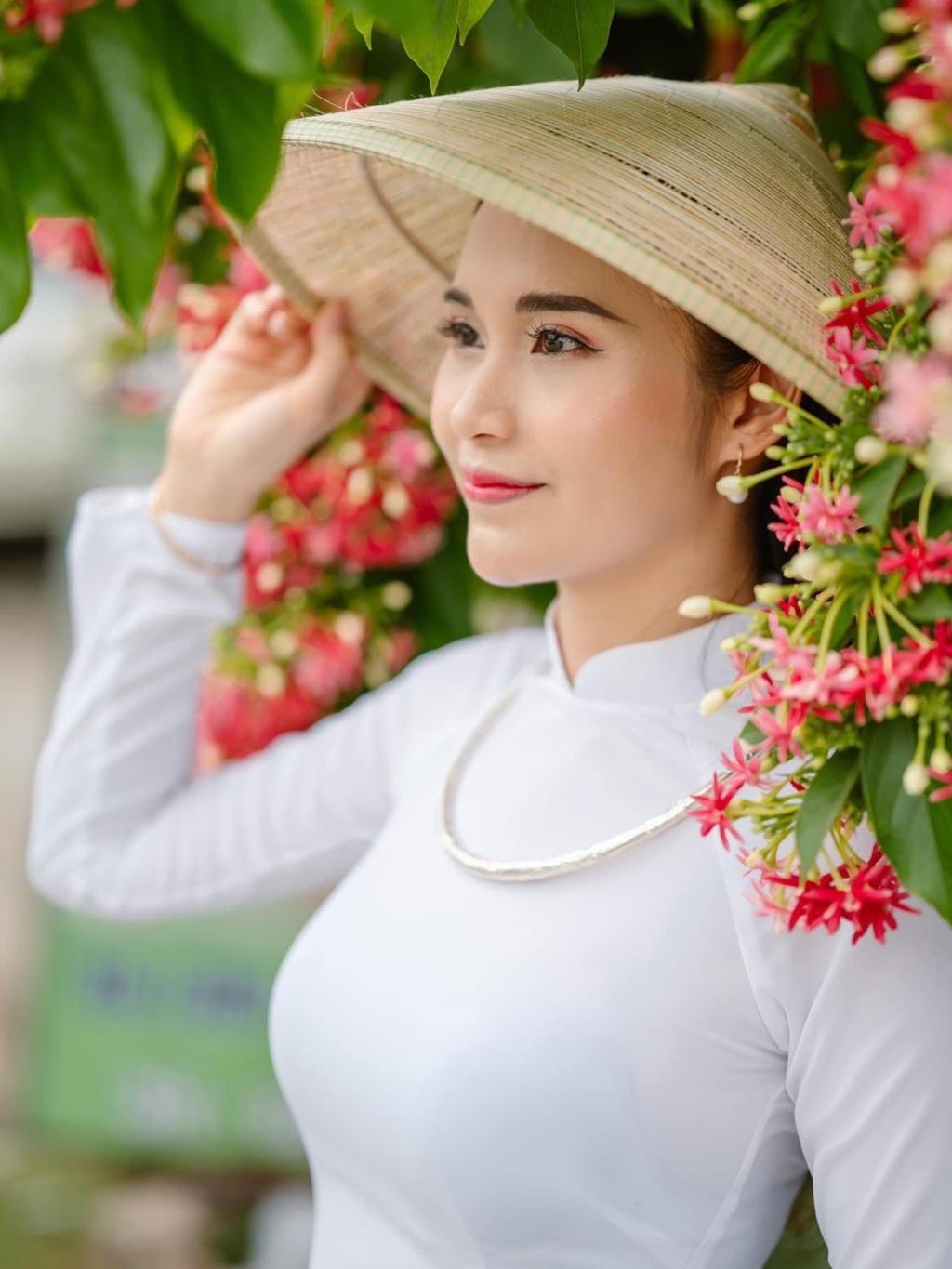 Áo dài truyền thống, áo dài học sinh