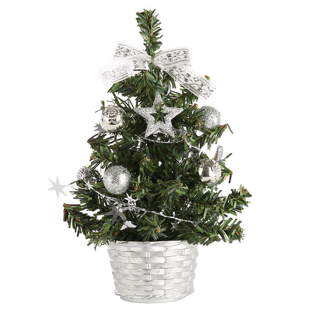 Cây thông trang trí Xmas mini để bàn chậu mây đan 20cm