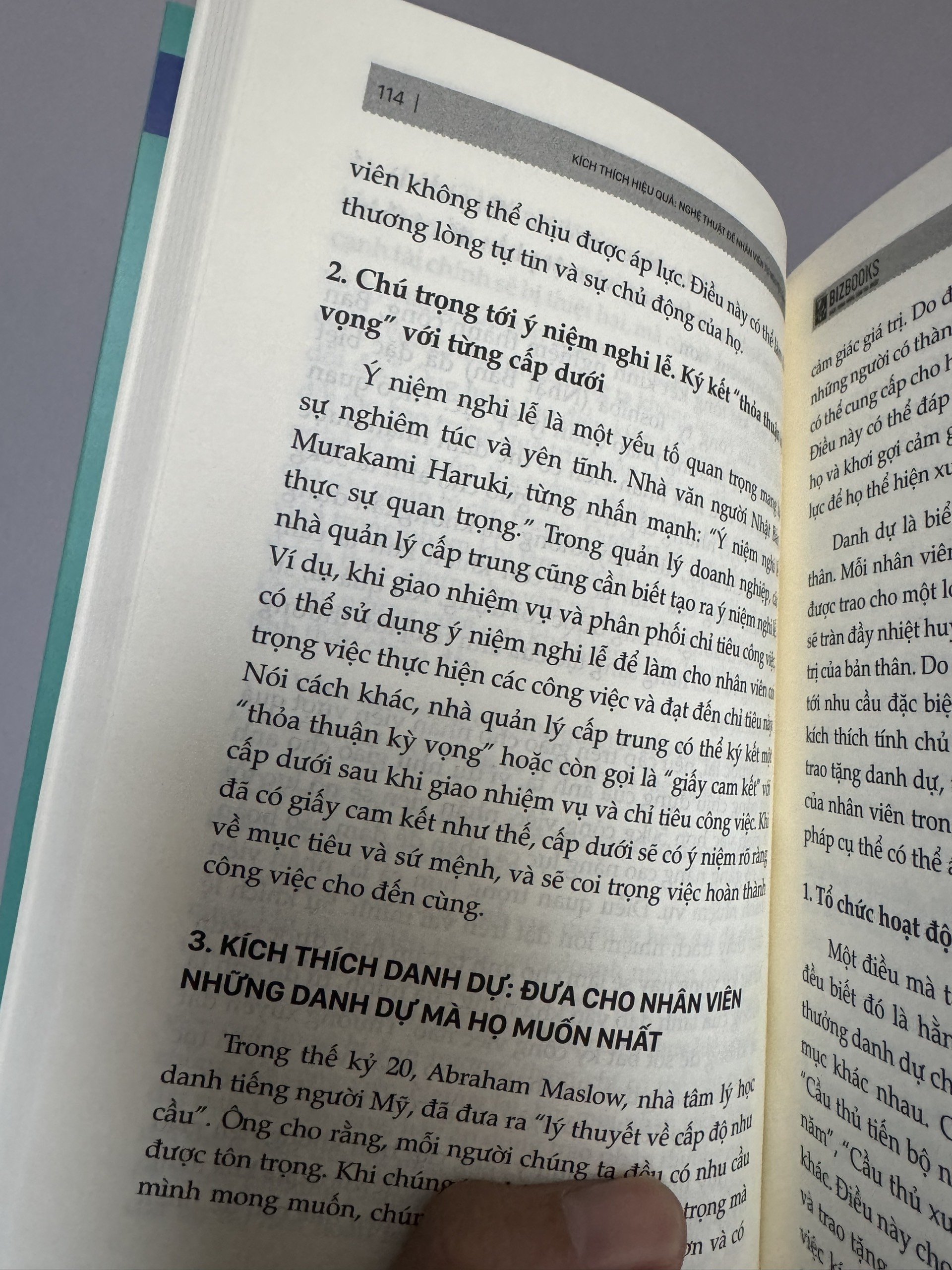 NHÀ QUẢN LÝ CẤP TRUNG: MẮT XÍCH SỐNG CÒN CỦA DOANH NGHIỆP – Đường Văn Quân – Bizbooks - NXB Hồng Đức