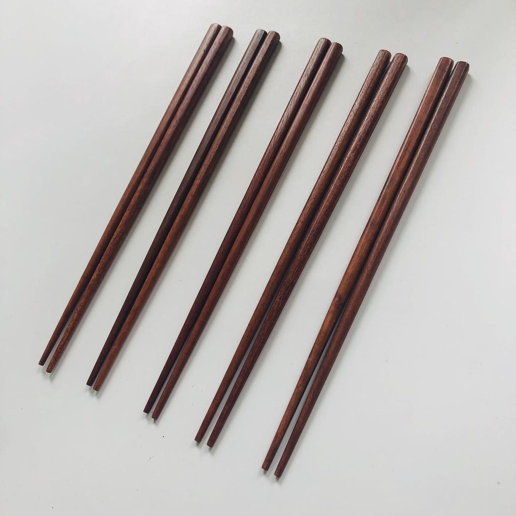 Đũa Gỗ Đỏ 23cm Bền Đẹp, Đũa Ăn Cơm An Toàn Cho Sức Khỏe, Phụ Kiện Nhà Bếp