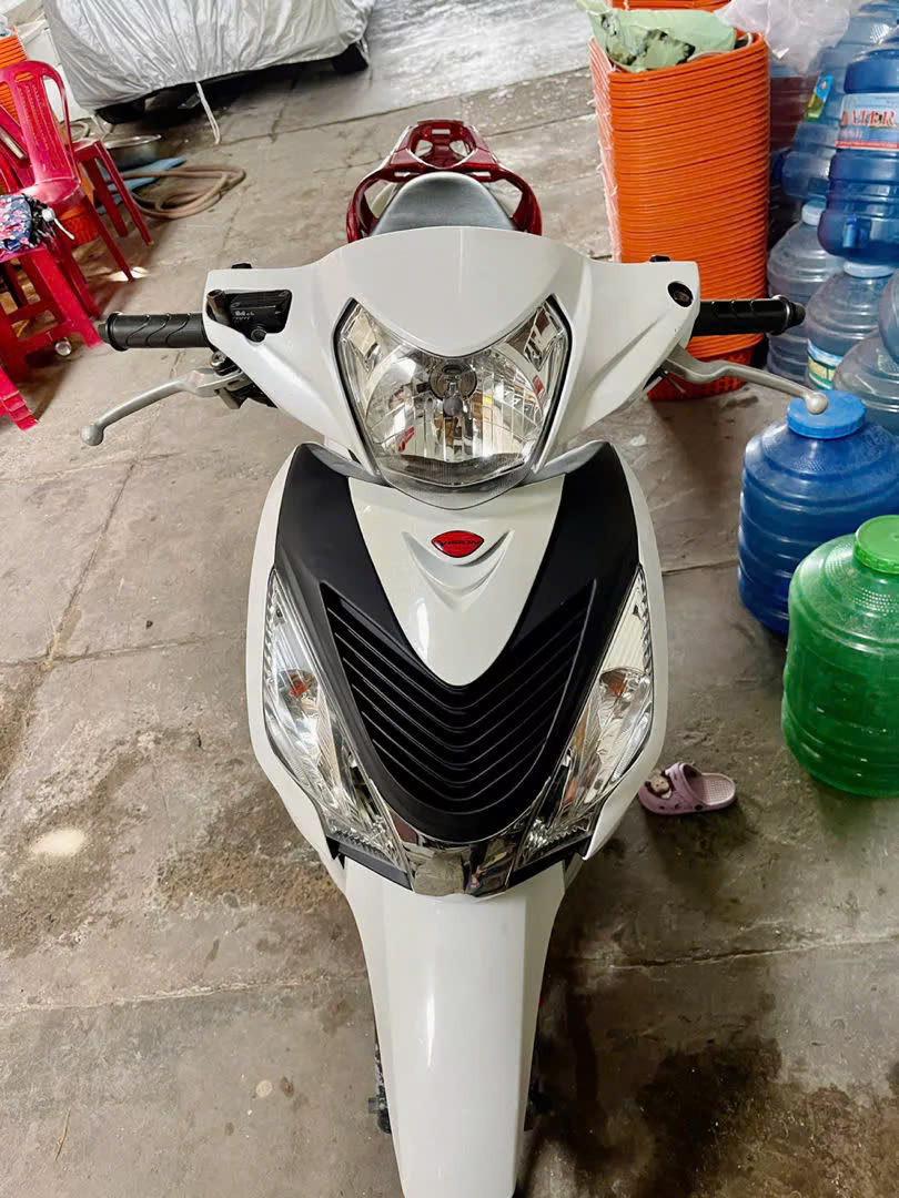 Mặt Nạ VISION Kiểu SH Ý Gắn Xe Vision 2014-2020 - Mặt Nạ Trang Trí Vision