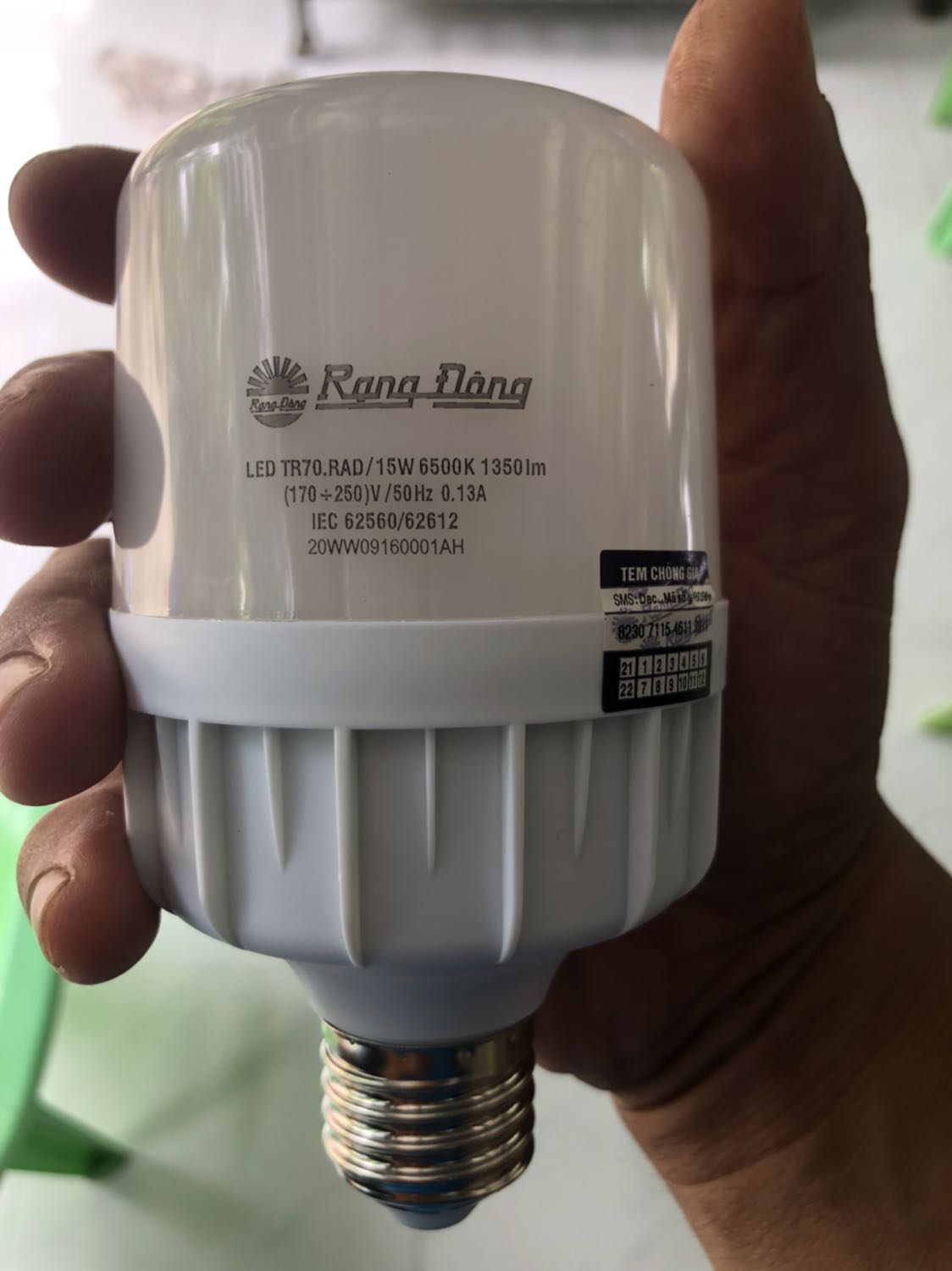 Combo 2 Bóng đèn LED Bulb Cảm Biến Model: TR70 15W.RAD Ánh sáng Trằng